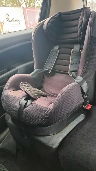 Chicco Xpace стол за кола 9-18кг