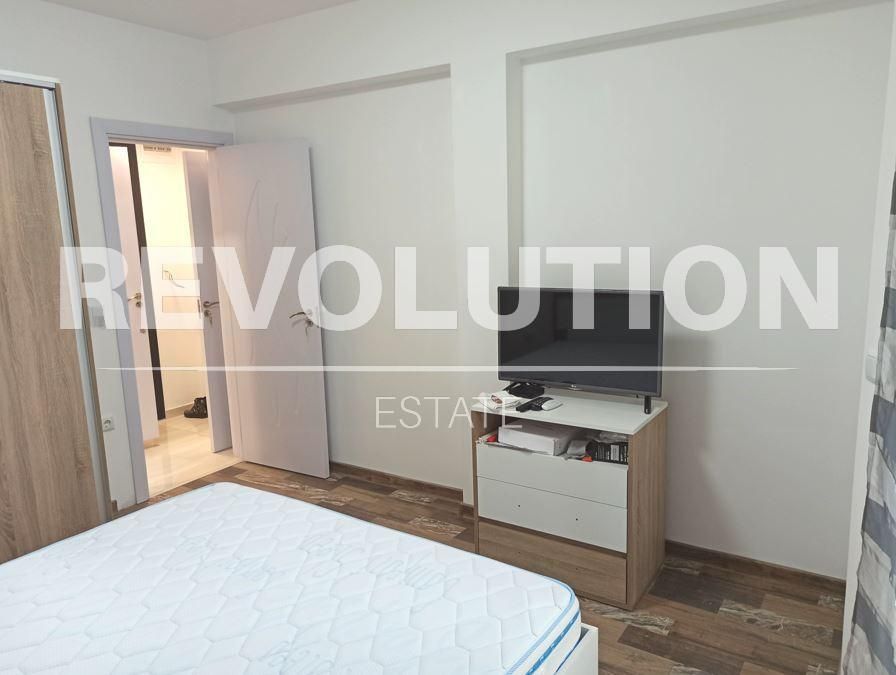 Дава се под наем Двустаен апартамент в Варна, Победа - 56 кв.м за 500 € - Снимка #4