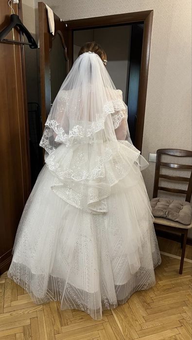 Продам свадебное платье