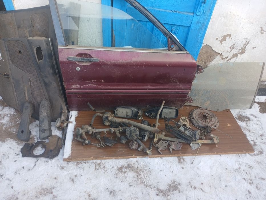 Продам запчасти на галант