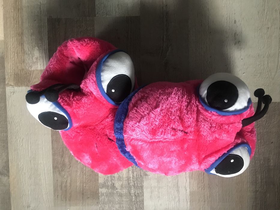 Домашни пантофи буболечки