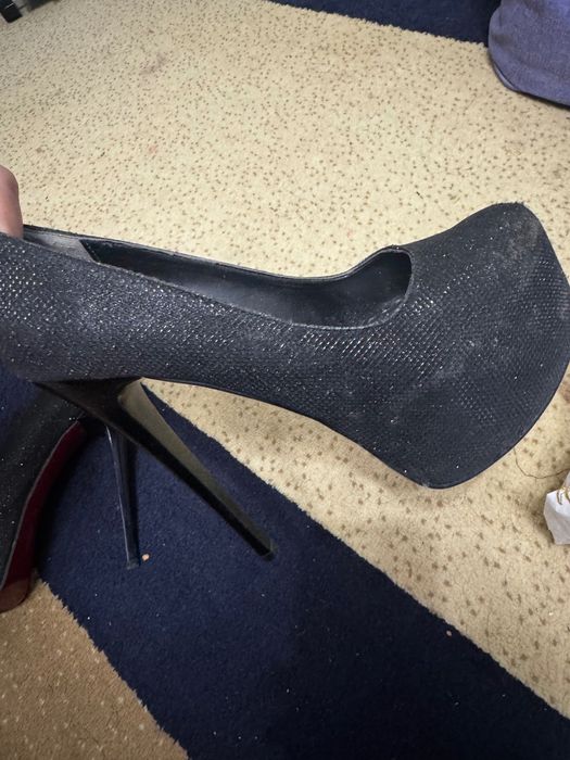 туфли сотилади холати тозза