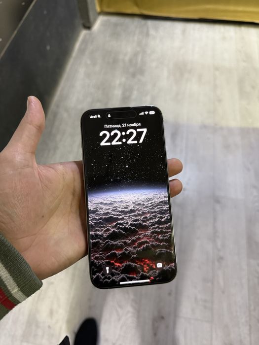 iPhone 15 Pro max ideal