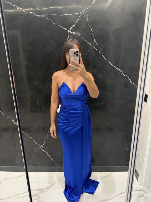 Елегантна рокля S размер