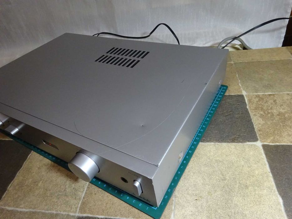 Amplificator audio Audiolab 8000S