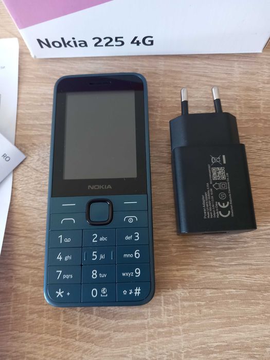 Нов телефон Nokia 225