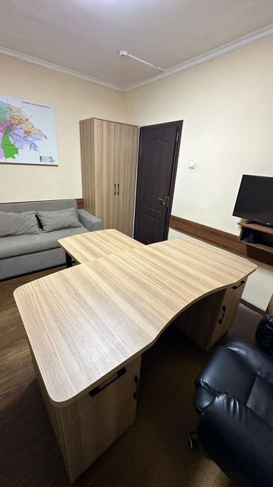 Продается диван шкаф стол жалюзи