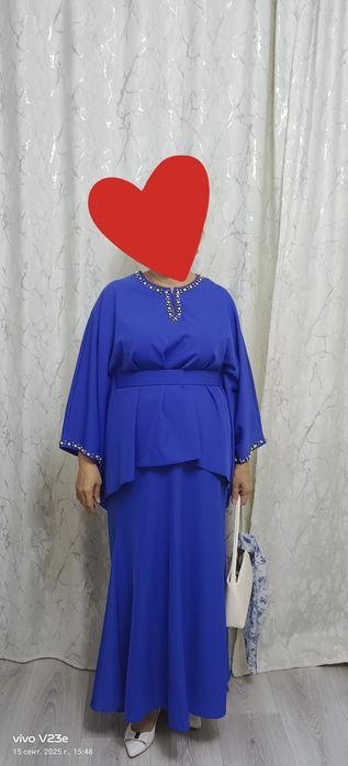 Платье нарядное повседневное