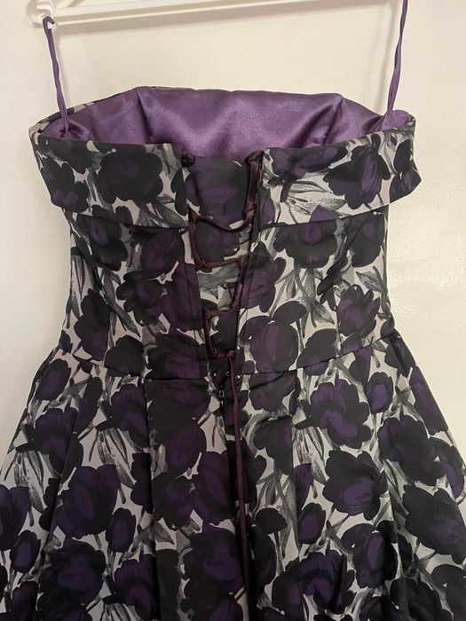 Дълга бална рокля