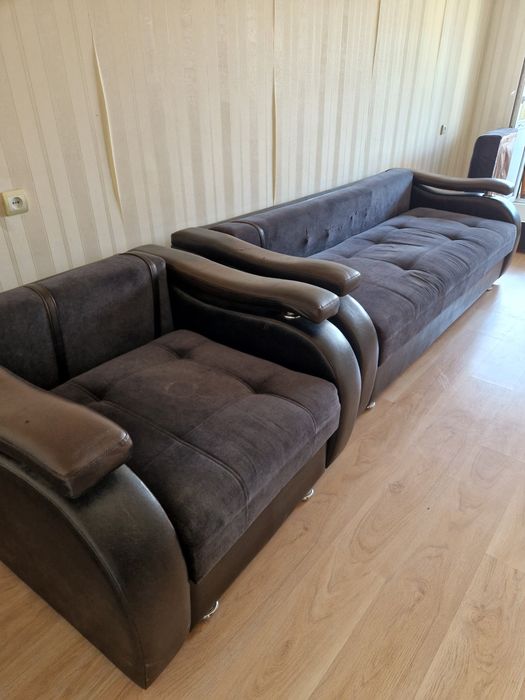 Продам Диван  в хорошем состоянии