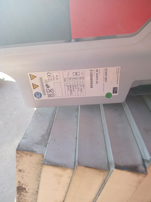 Panouri solare și invertor de 5 kw