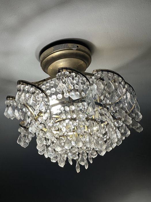 Люстра.Люстра…..