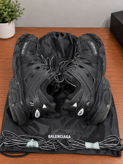 Balenciaga Track