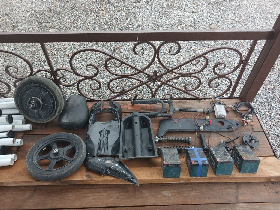 Электраскутер запчасть