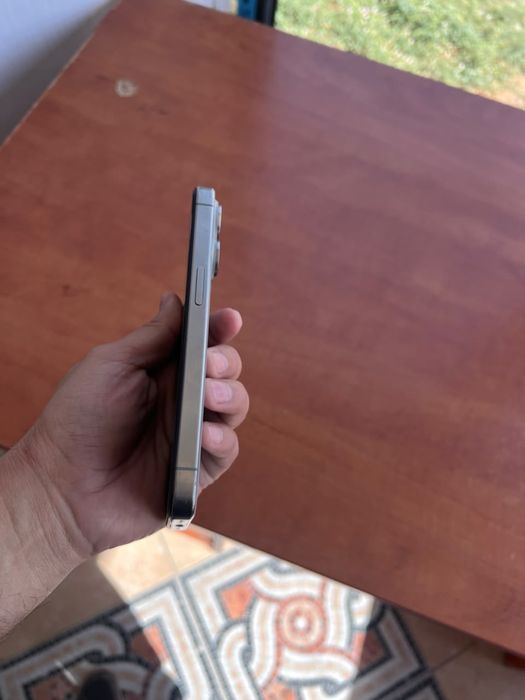 IPhone 15 pro 512 GB