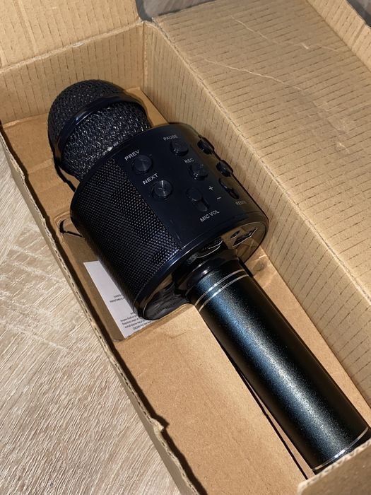 Продам новый микрофон