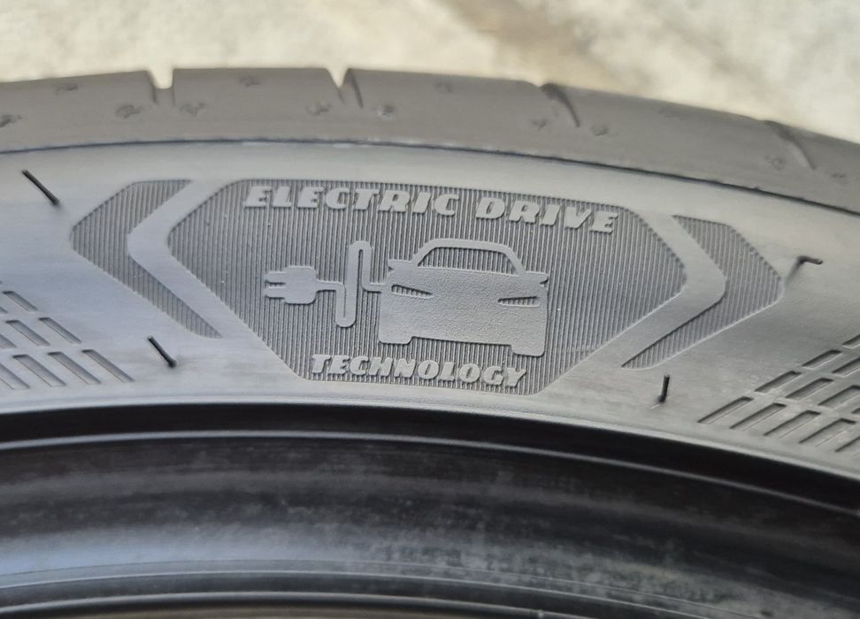 Set 2buc 265/35 R21 101Y Goodyear Eagle F1 Asymmetric⁵ vară