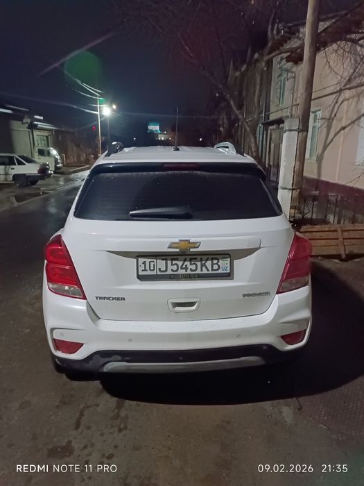 Tracker 1 tayor kredetli moshina