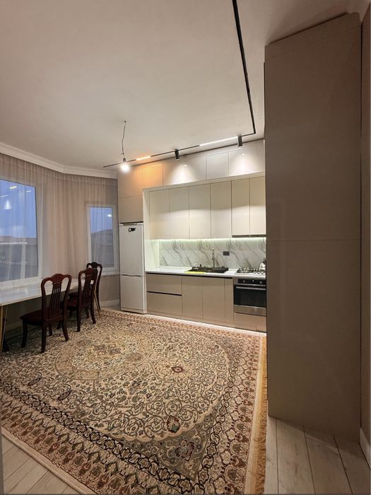 Под бизнес угловой