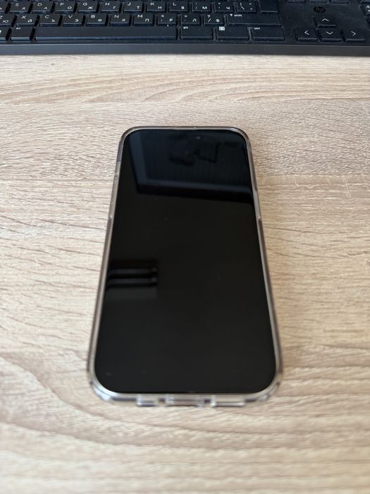 Iphone 15 pro с гаранция