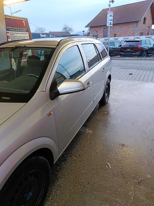 Opel Astra H Caravan 1.7 CDTI