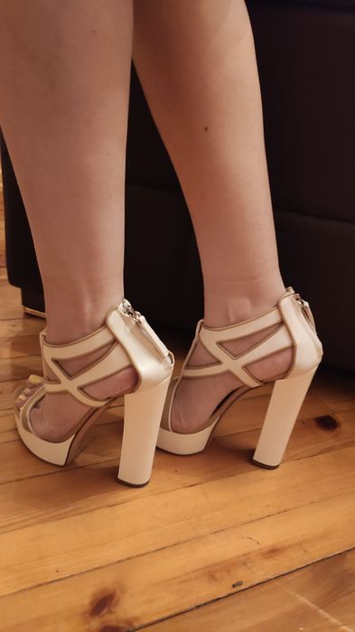 Босоножки VINCI на каблуке