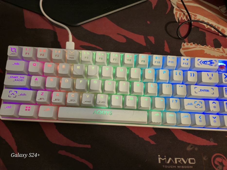 tastatura aqirys mira