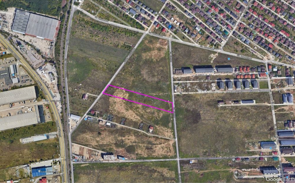 Teren 10.000mp acces din doua strazi stelelor si luceafarului