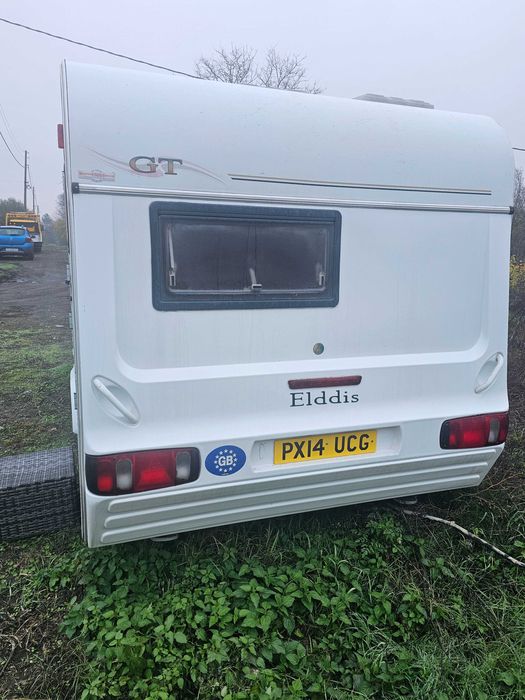 Продавам каравана ELDDIS WHIRLWIND 4m дължина 910кг.