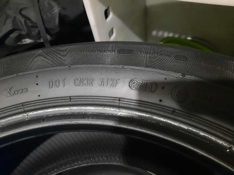 Vand Anvelope vara 215/ 55/ R17
