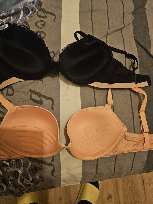 Сутиени Triumph, спортни и др.