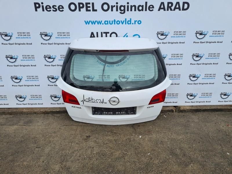 Haion cu luneta Opel Astra J Facelift