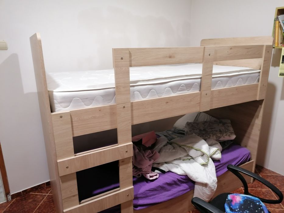 Двуетажно легло детско