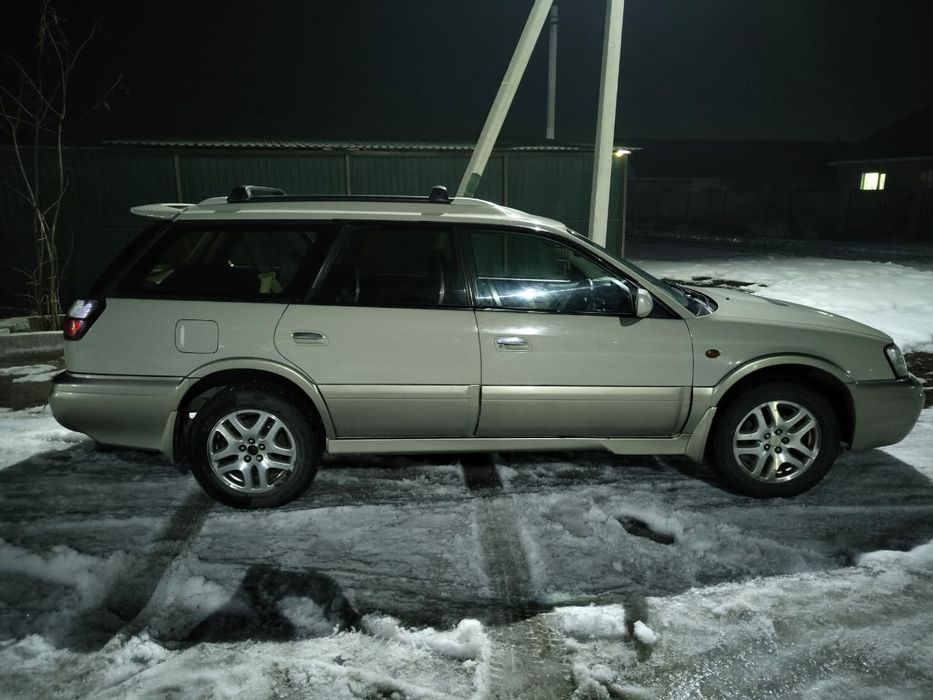 Продаю Субару Легоси В4