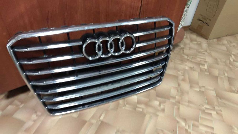 Оригинална решетка за Ауди А8 D4(Д4) Матрикс Фейс 13-17 г. 4H0853651AL