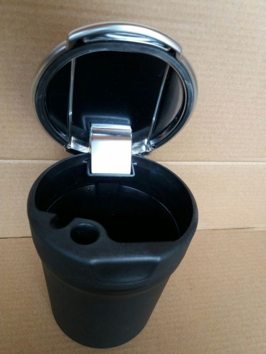 Scrumiera auto pahar originala Audi A3 A5 A6 A7 Q3 Q5 Q7 OE8X0864575A