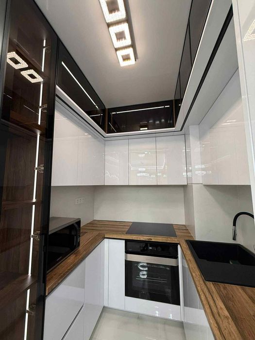 Дава се под наем Двустаен апартамент в Пловдив, Южен - 75 кв.м за 664 € - Снимка #1