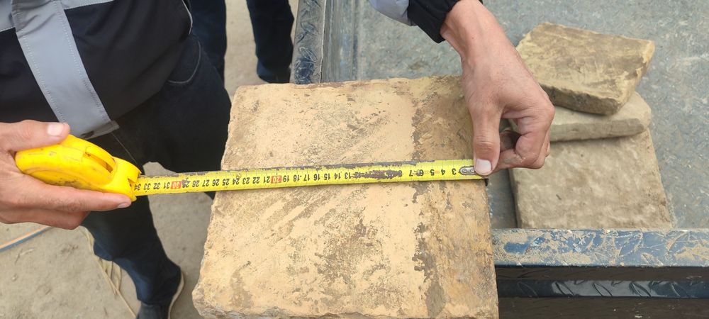 Кирпичи Мусульман - Мусулмон гиштлари