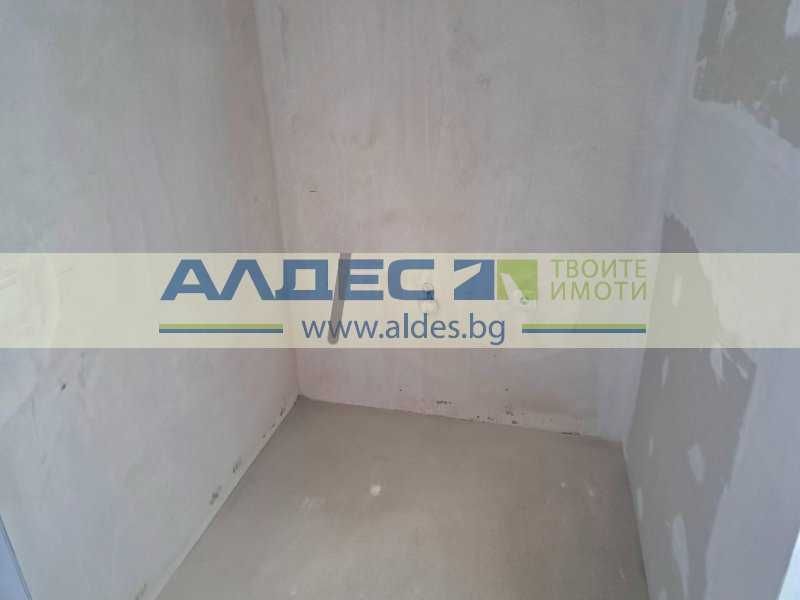 Чисто нов тристаен ап. с Акт 16 в Дървеница!