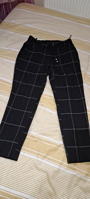 Pantaloni și cămășa elegant