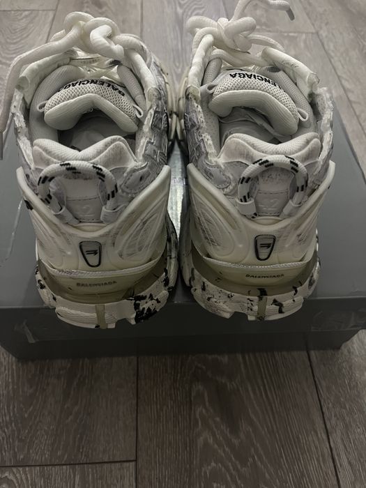 Balenciaga Runners Grafitti