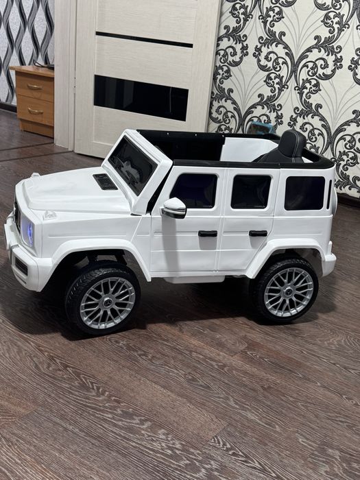 Mercedes G-Class (гелик)