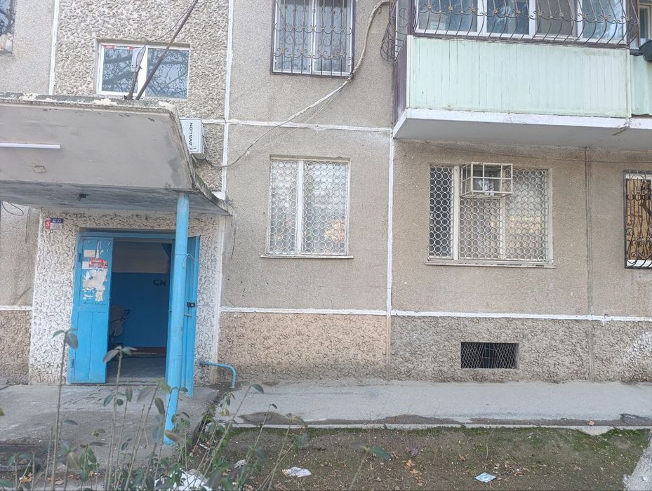 7 mkr.  A.Temur kuchasi 7 - uy  1-etaj 3 xona