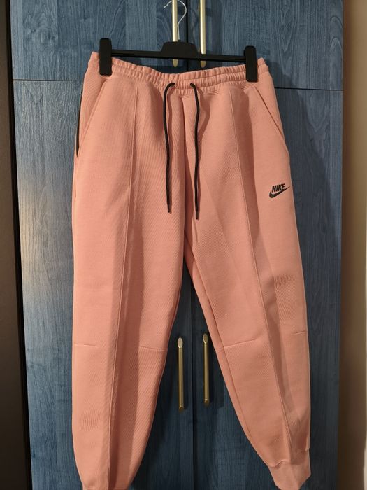 Pantaloni Nike Tech   femei