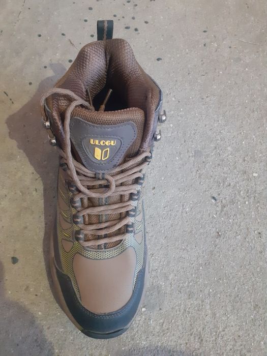 bocanci drumetie iarna nr 45