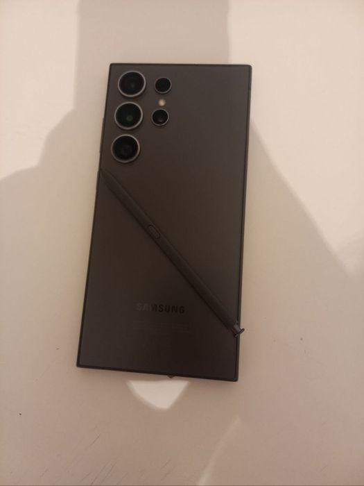 Продам самсунг s24 ултра 256гб