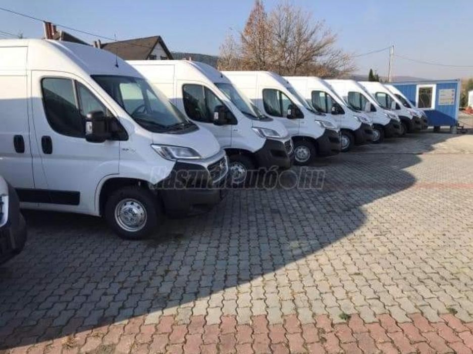 Товарен бус под наем 70 евро