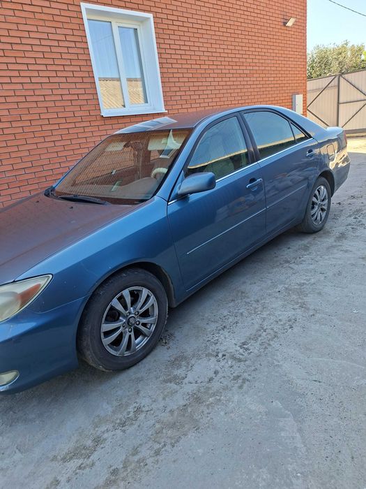Toyota Camry 2003 г.