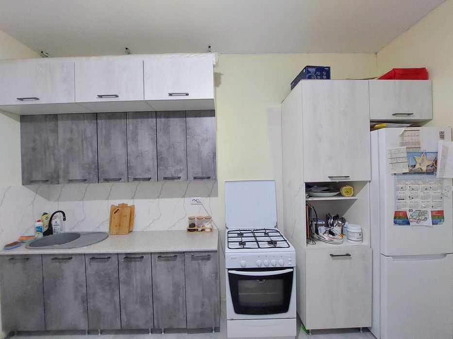 Кухонный гарнитур в отличном состоянии