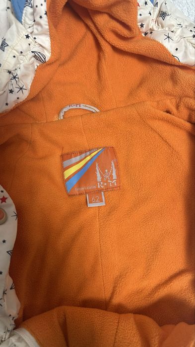 Продам комбинезон на мальчика
